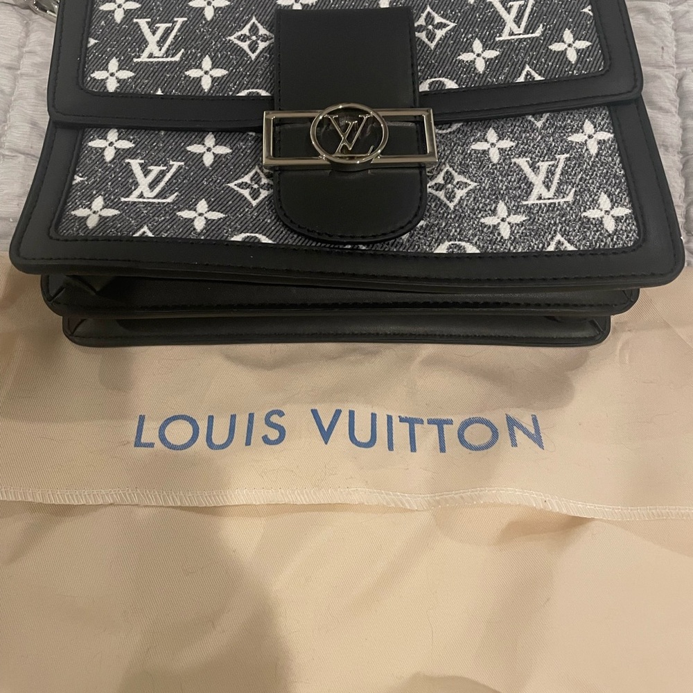Designer Black and Gray Shoulder Bag